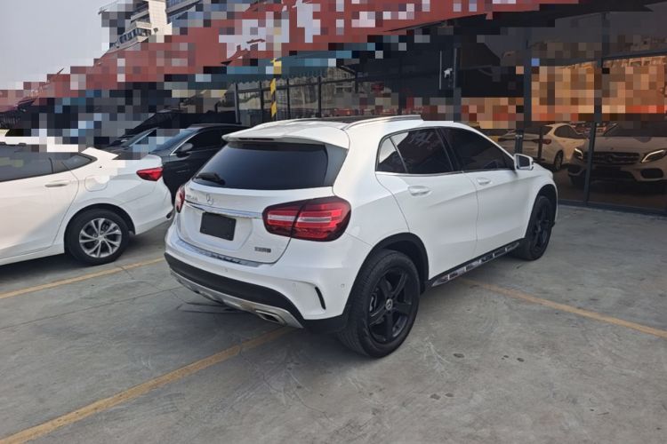 Used Mercedes-Benz GLA 2019 GLA 200 Fashion Model Rear Right 45 Deg