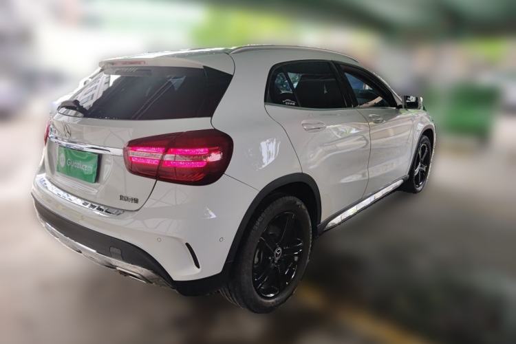 Used Mercedes-Benz GLA 2019 GLA 200 Fashion Model Rear Right 45 Deg