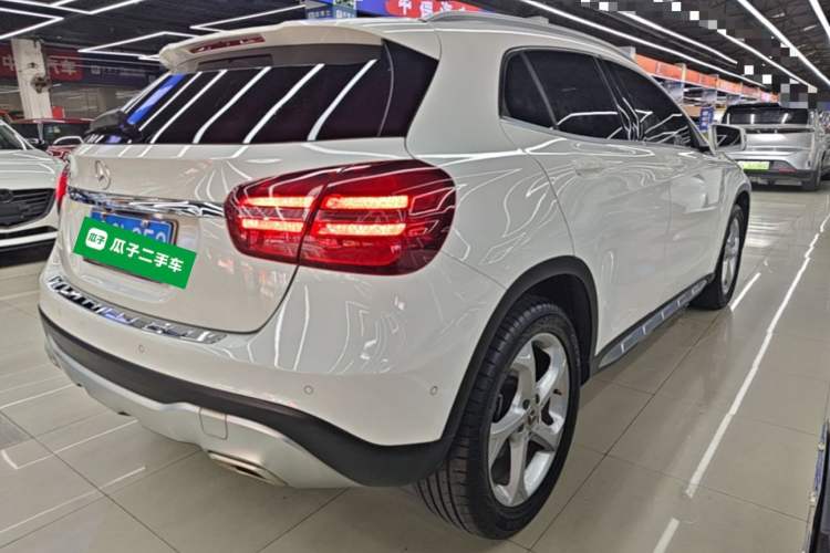 Used Mercedes-Benz GLA 2019 GLA 200 Dynamic Edition Rear Right 45 Deg