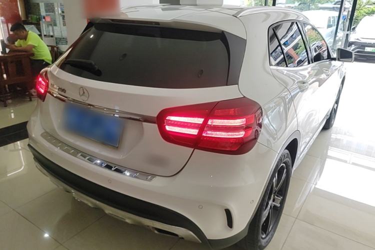 Used Mercedes-Benz GLA 2019 GLA 200 Fashion Model Rear Right 45 Deg