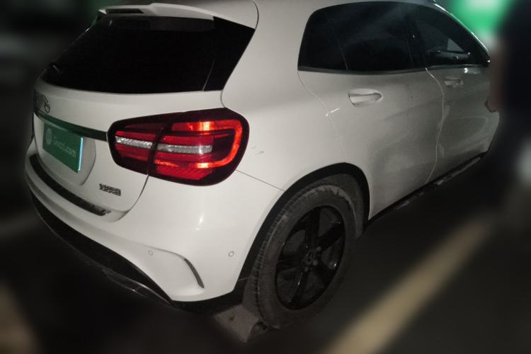 Used Mercedes-Benz GLA 2019 GLA 200 Fashion Model Rear Right 45 Deg