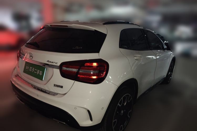 Used Mercedes-Benz GLA 2019 GLA 220 4MATIC Sport Edition Rear Right 45 Deg