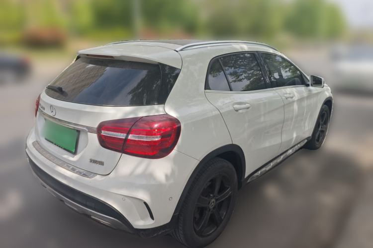 Used Mercedes-Benz GLA 2019 GLA 200 Fashion Model Rear Right 45 Deg