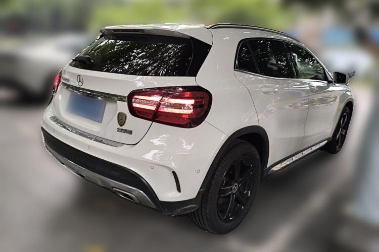 Used Mercedes-Benz GLA 2019 GLA 200 Fashion Model Rear Right 45 Deg