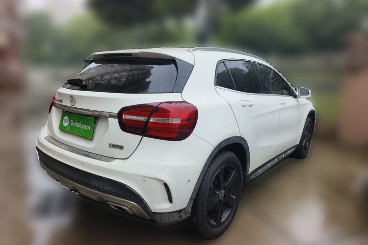 Used Mercedes-Benz GLA 2019 GLA 200 Fashion Model Rear Right 45 Deg