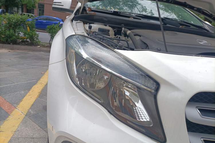 Used Mercedes-Benz GLA 2019 GLA 200 Dynamic Edition Right Front Headlight