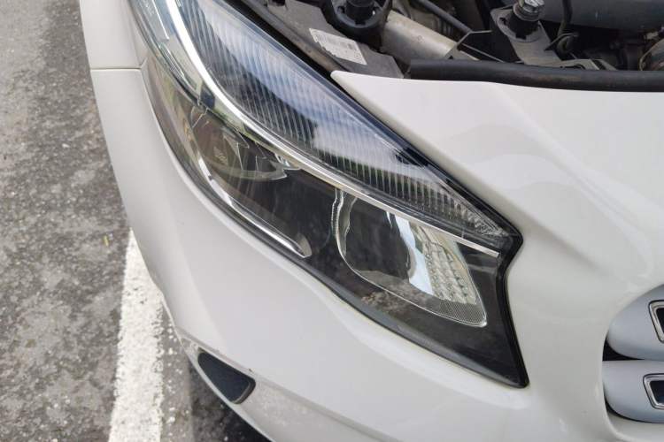 Used Mercedes-Benz GLA 2019 GLA 200 Dynamic Edition Right Front Headlight