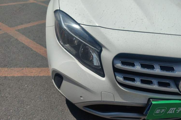 Used Mercedes-Benz GLA 2019 GLA 200 Dynamic Edition Right Front Headlight