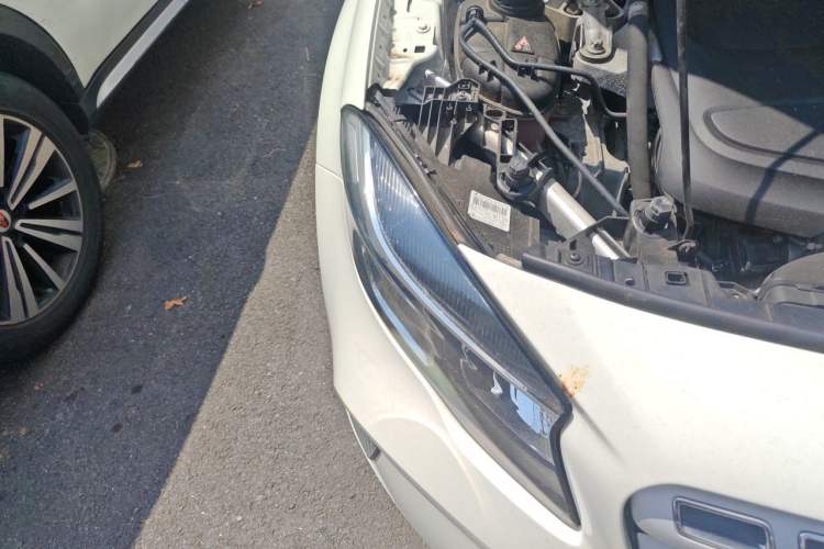 Used Mercedes-Benz GLA 2019 GLA 200 Dynamic Edition Right Front Headlight
