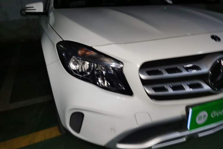 Used Mercedes-Benz GLA 2019 GLA 200 Dynamic Edition Right Front Headlight