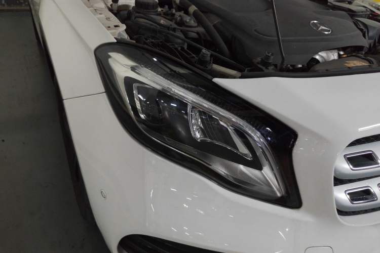 Used Mercedes-Benz GLA 2019 GLA 200 Fashion Model Right Front Headlight
