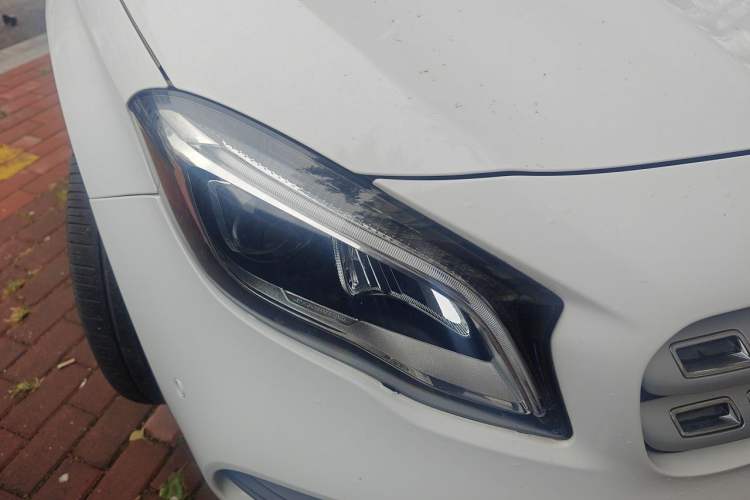 Used Mercedes-Benz GLA 2019 GLA 200 Fashion Model Right Front Headlight