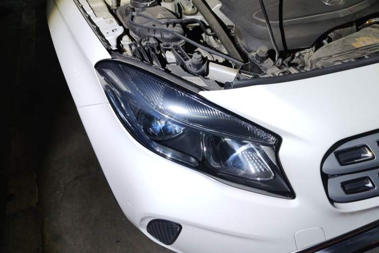 Used Mercedes-Benz GLA 2019 GLA 200 Dynamic Edition Right Front Headlight