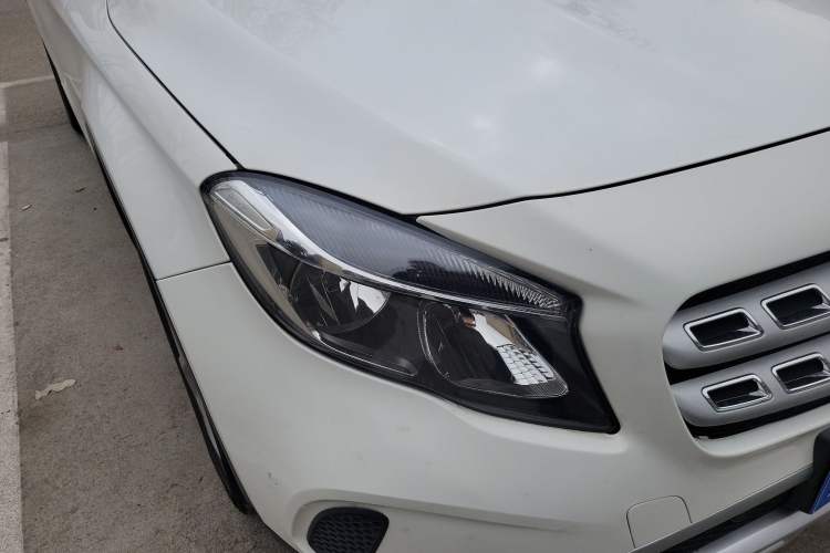 Used Mercedes-Benz GLA 2019 GLA 200 Dynamic Edition Right Front Headlight
