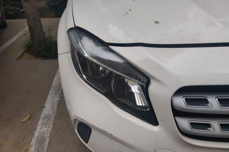 Used Mercedes-Benz GLA 2019 GLA 200 Dynamic Edition Right Front Headlight