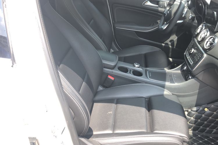 Used Mercedes-Benz GLA 2019 GLA 200 Dynamic Edition Right Front Seat