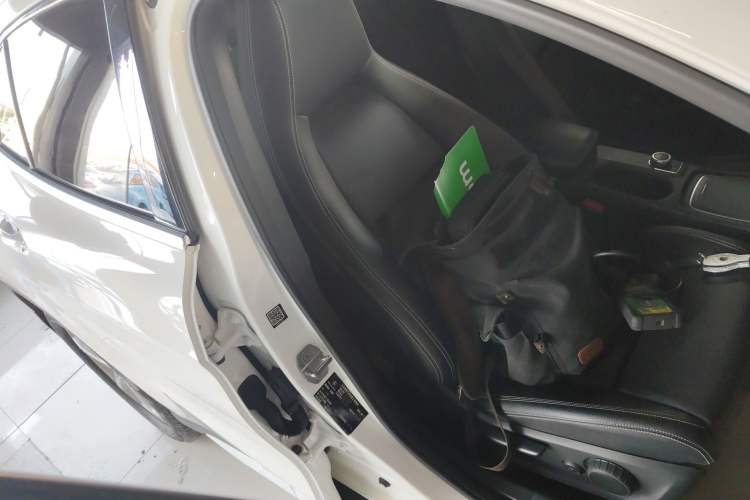 Used Mercedes-Benz GLA 2019 GLA 200 Dynamic Edition Right Front Seat