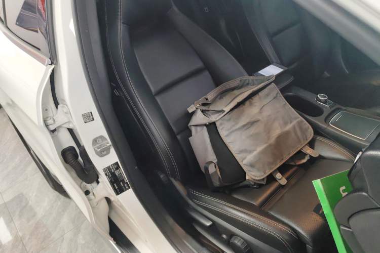 Used Mercedes-Benz GLA 2019 GLA 200 Dynamic Edition Right Front Seat