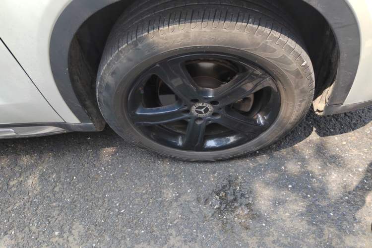 Used Mercedes-Benz GLA 2019 GLA 200 Fashion Model Right Front Wheel Hub