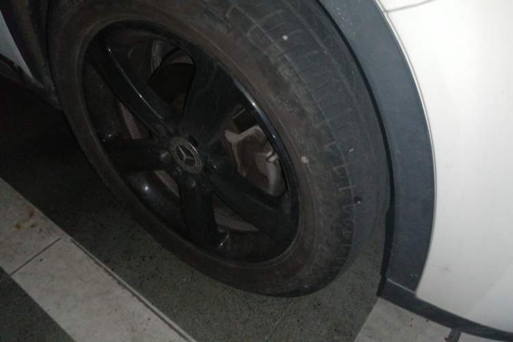 Used Mercedes-Benz GLA 2019 GLA 200 Fashion Model Right Front Wheel Hub