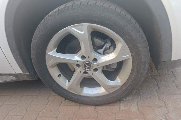 Used Mercedes-Benz GLA 2019 GLA 200 Dynamic Edition Right Front Wheel Hub