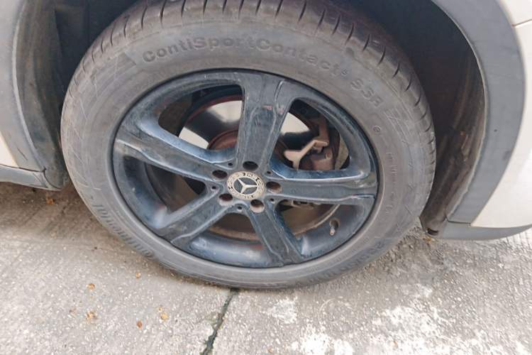 Used Mercedes-Benz GLA 2019 GLA 200 Fashion Model Right Front Wheel Hub