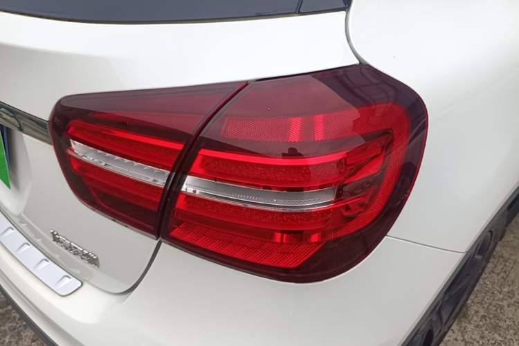 Used Mercedes-Benz GLA 2019 GLA 200 Fashion Model Right Rear Taillight