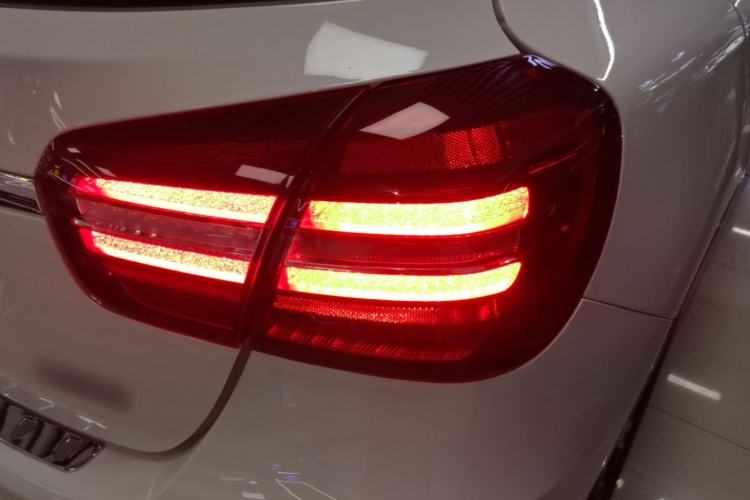 Used Mercedes-Benz GLA 2019 GLA 200 Fashion Model Right Rear Taillight