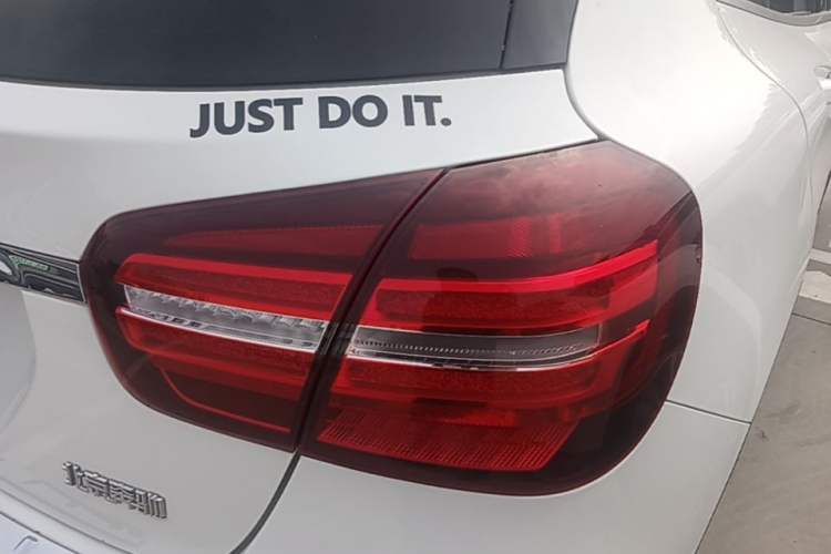 Used Mercedes-Benz GLA 2019 GLA 200 Fashion Model Right Rear Taillight
