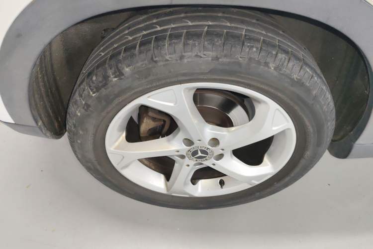Used Mercedes-Benz GLA 2019 GLA 200 Dynamic Edition Right Rear Wheel Hub