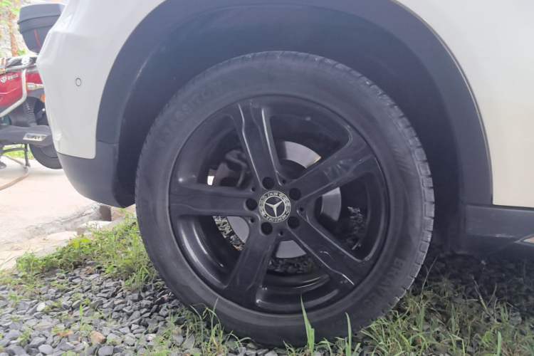 Used Mercedes-Benz GLA 2019 GLA 200 Fashion Model Right Rear Wheel Hub