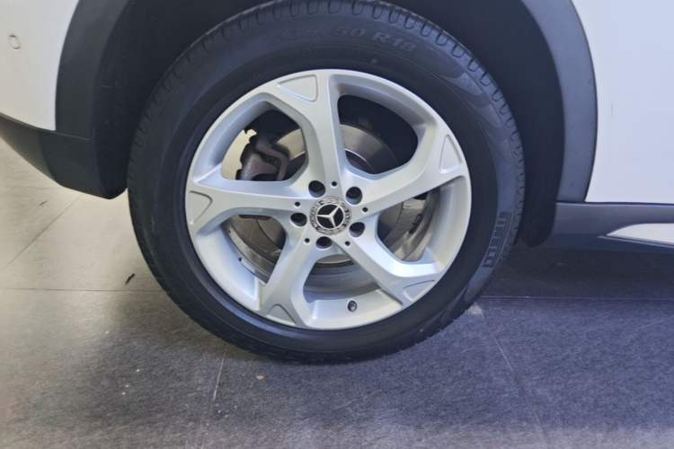 Used Mercedes-Benz GLA 2019 GLA 200 Dynamic Edition Right Rear Wheel Hub