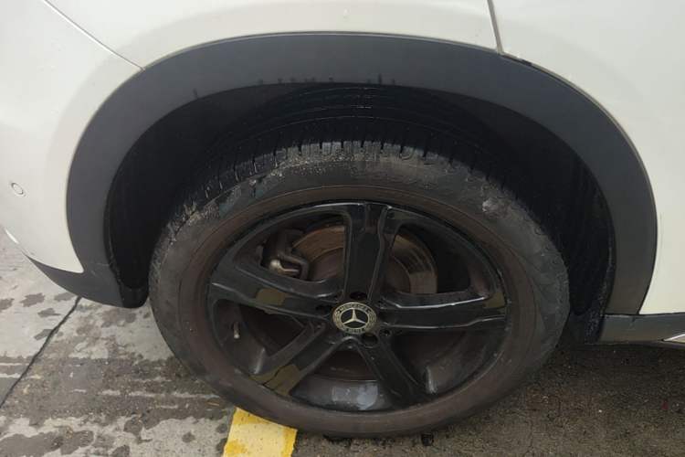 Used Mercedes-Benz GLA 2019 GLA 200 Fashion Model Right Rear Wheel Hub