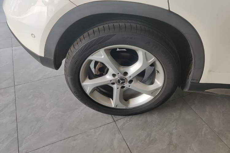Used Mercedes-Benz GLA 2019 GLA 200 Dynamic Edition Right Rear Wheel Hub