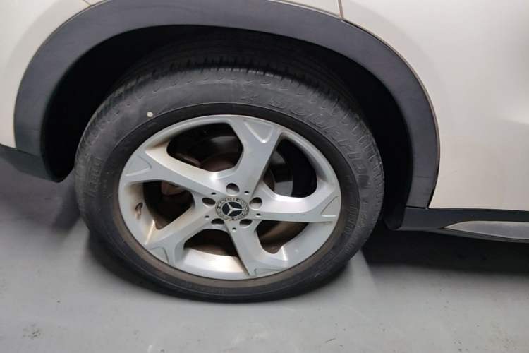 Used Mercedes-Benz GLA 2019 GLA 200 Dynamic Edition Right Rear Wheel Hub