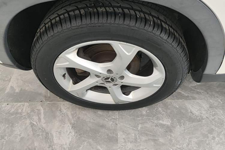Used Mercedes-Benz GLA 2019 GLA 200 Dynamic Edition Right Rear Wheel Hub