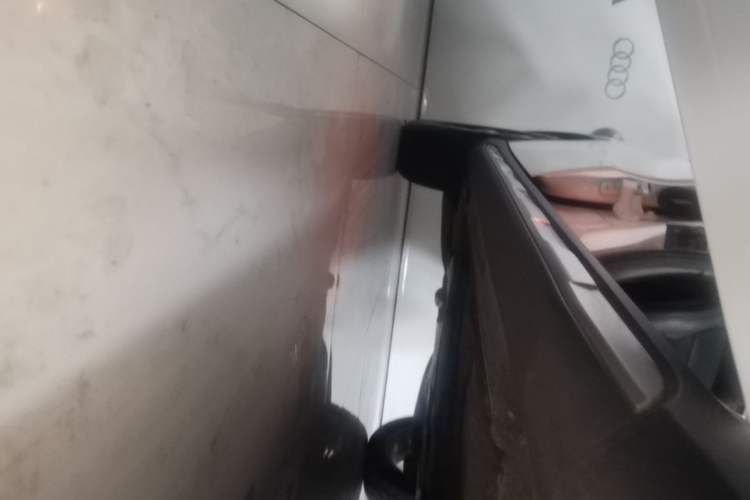 Used Mercedes-Benz GLA 2019 GLA 200 Dynamic Edition Right Side Sill