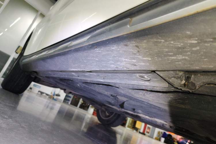 Used Mercedes-Benz GLA 2019 GLA 200 Dynamic Edition Right Side Sill