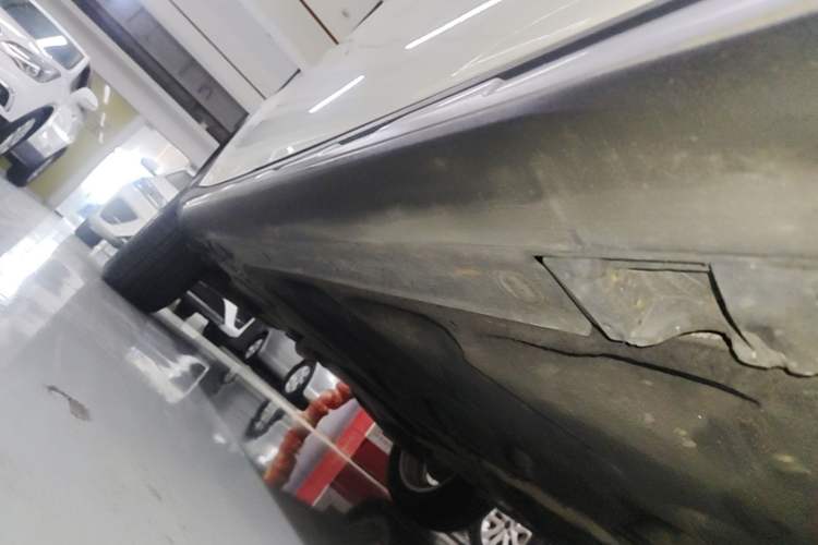 Used Mercedes-Benz GLA 2019 GLA 200 Dynamic Edition Right Side Sill