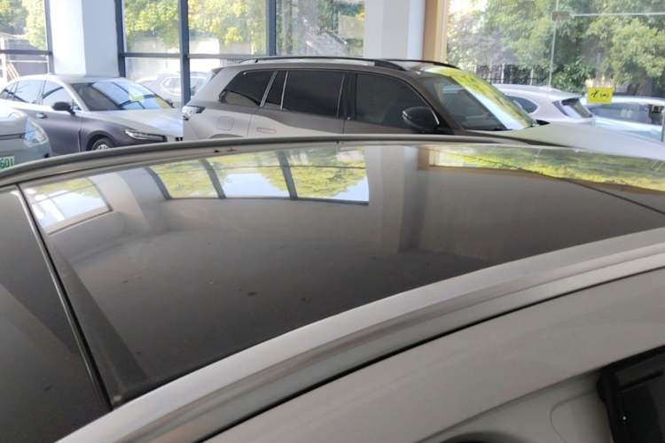 Used Mercedes-Benz GLA 2019 GLA 200 Fashion Model Roof
