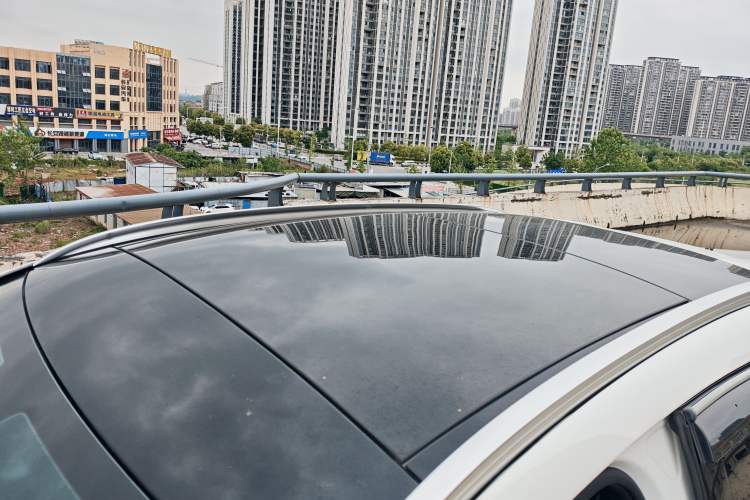 Used Mercedes-Benz GLA 2019 GLA 200 Fashion Model Roof