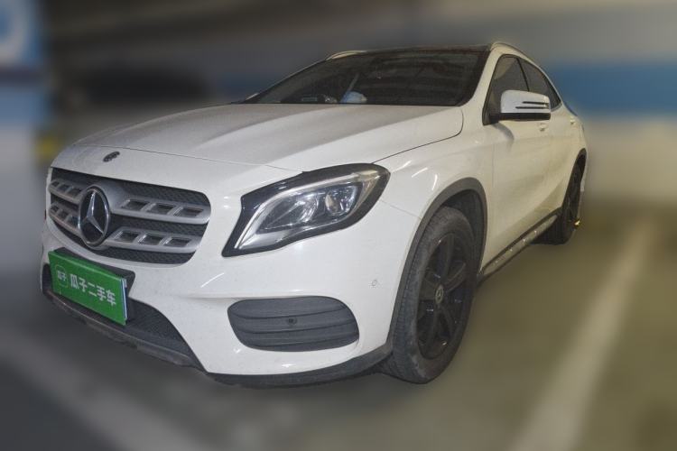 Used Mercedes-Benz GLA 2019 GLA 200 Fashion Model Guazi used car, China used car export, Used car for sale, Used  cars, Cheapest cars for sale