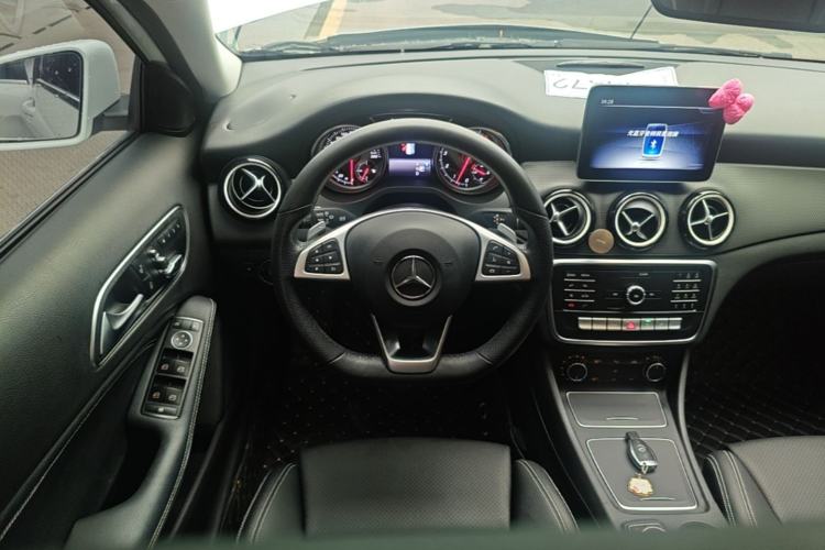 Used Mercedes-Benz GLA 2019 GLA 200 Dynamic Edition Steering Wheel