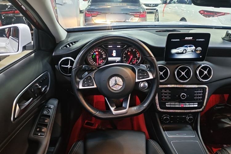 Used Mercedes-Benz GLA 2019 GLA 200 Dynamic Edition Steering Wheel