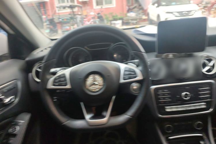Used Mercedes-Benz GLA 2019 GLA 200 Dynamic Edition Steering Wheel