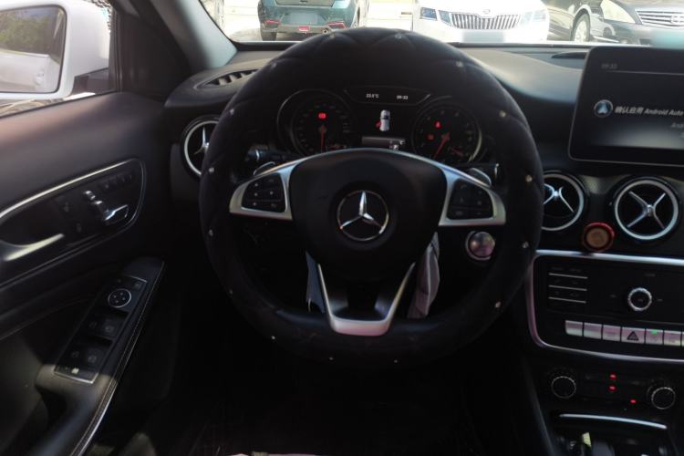 Used Mercedes-Benz GLA 2019 GLA 200 Dynamic Edition Steering Wheel