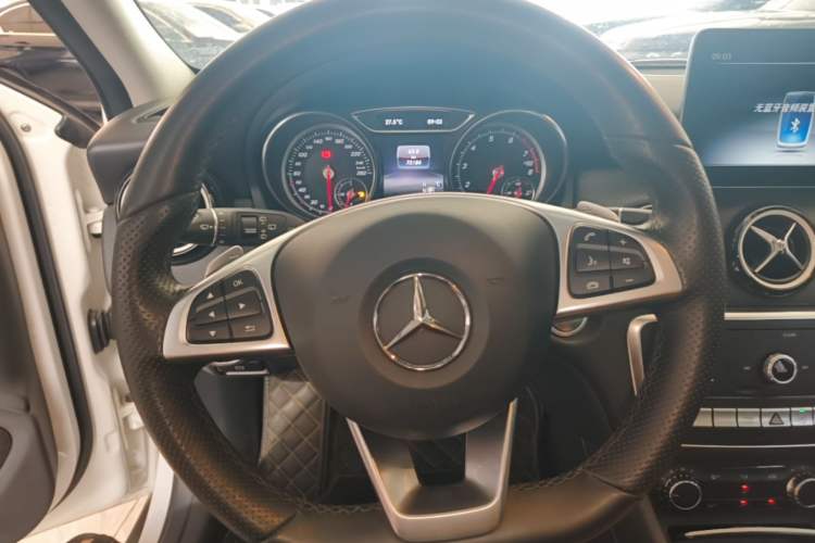Used Mercedes-Benz GLA 2019 GLA 200 Dynamic Edition Steering Wheel