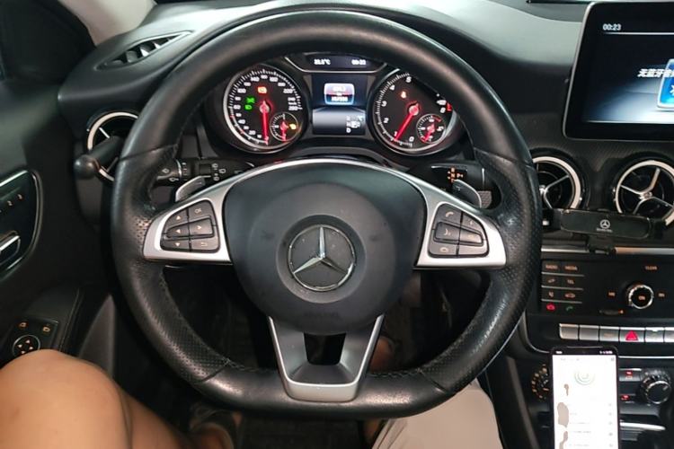 Used Mercedes-Benz GLA 2019 GLA 200 Dynamic Edition Steering Wheel