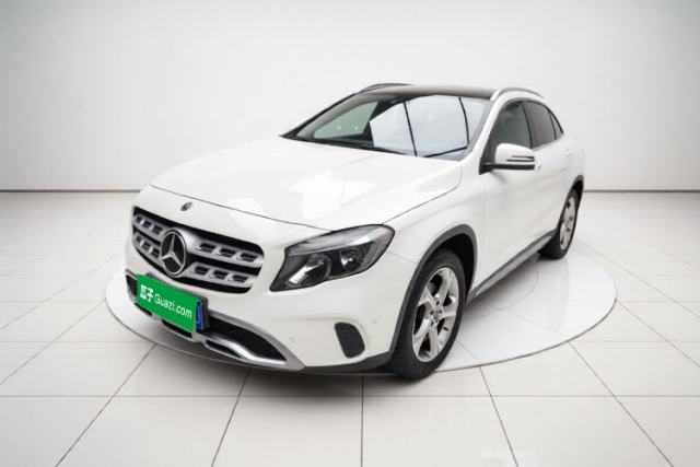 Mercedes-Benz GLA 2019 GLA 200 Dynamic Edition مستعملة