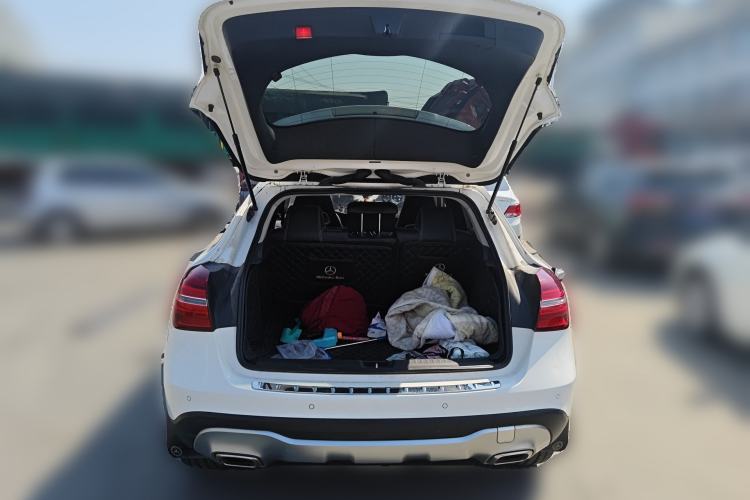 Used Mercedes-Benz GLA 2019 GLA 200 Dynamic Edition Trunk